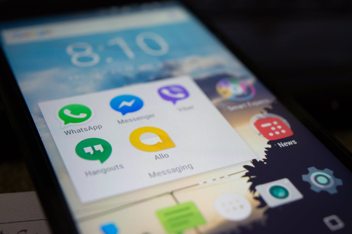 So verlängerst du die Akkulaufzeit deines Smartphones